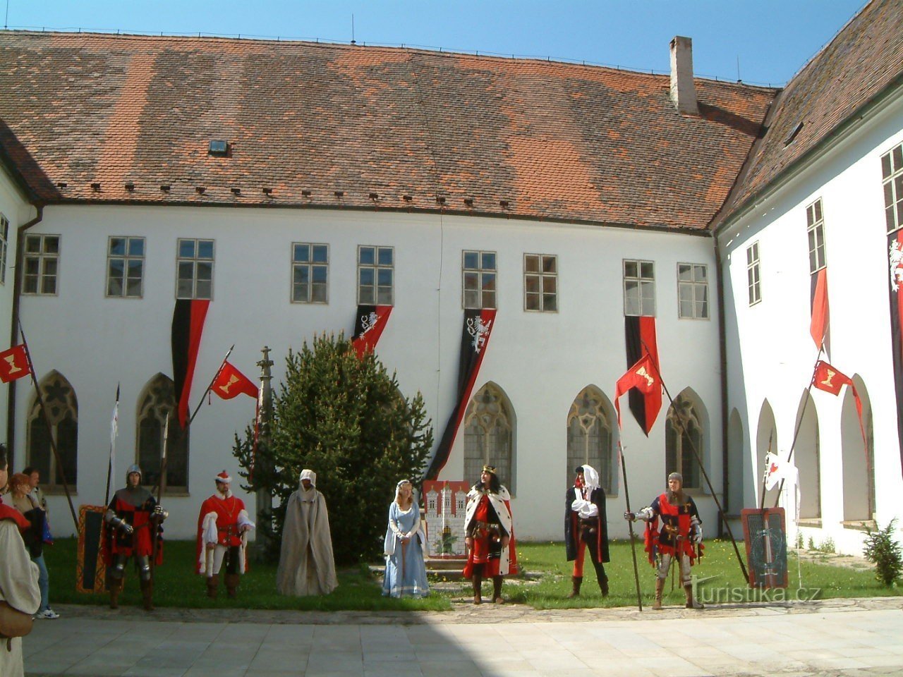 Celebración de Přemysl Otakar II. en el monasterio (Znojmo)