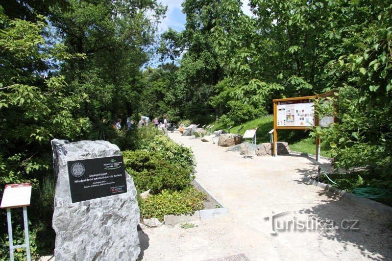 Cerimônia de inauguração do geoparque