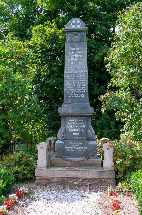 Rodoltice de Silesia - Monumento a la Gran Guerra