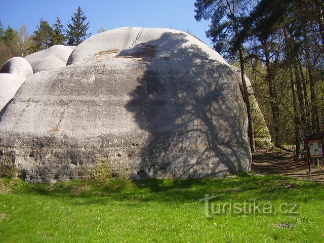 Slonovi kamni in Skalsko-Jitrava