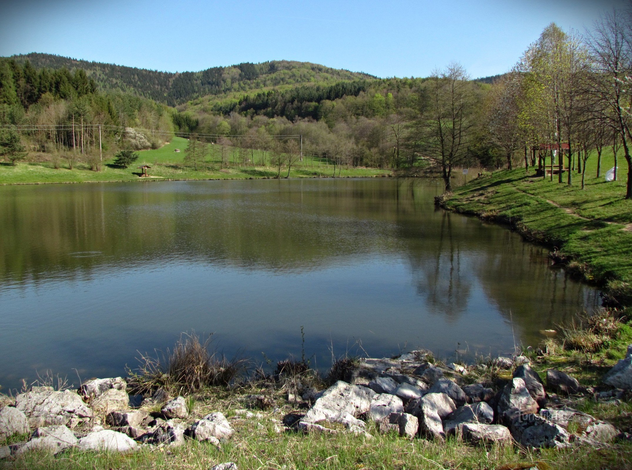 Slopné i njegove vodene površine