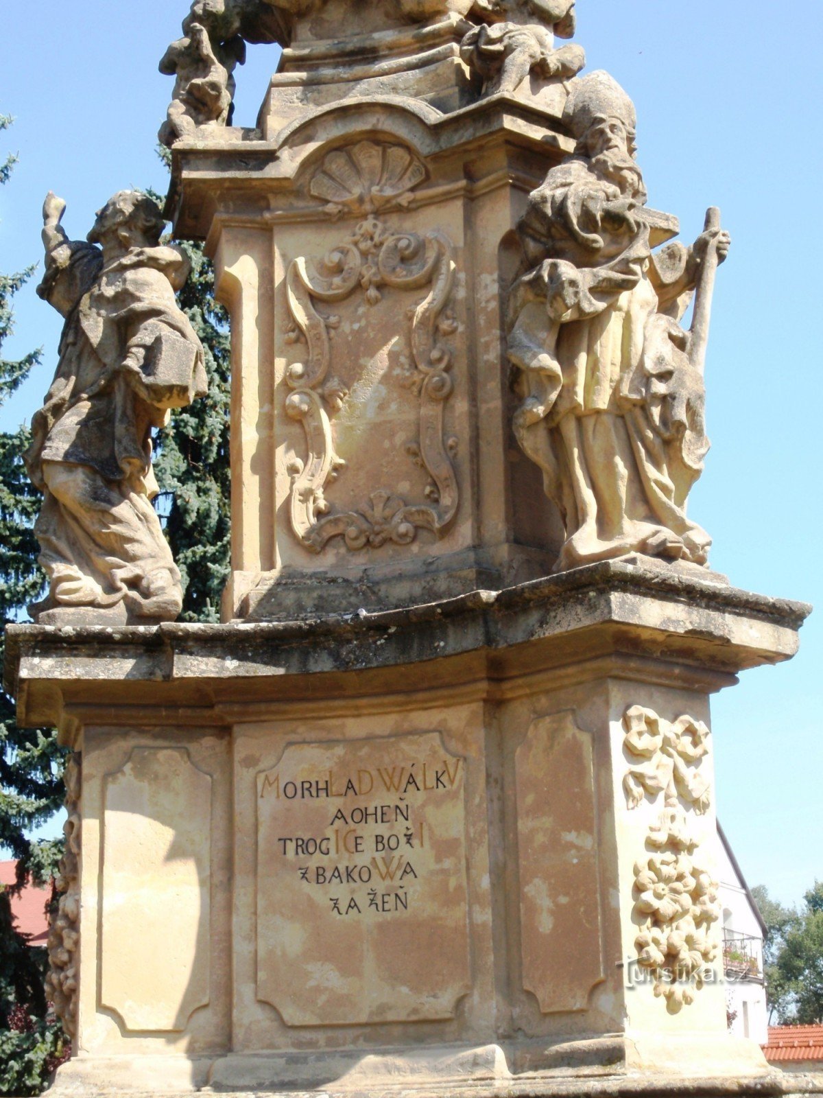 Colonne de la Sainte Trinité à Bakov nad Jizerou