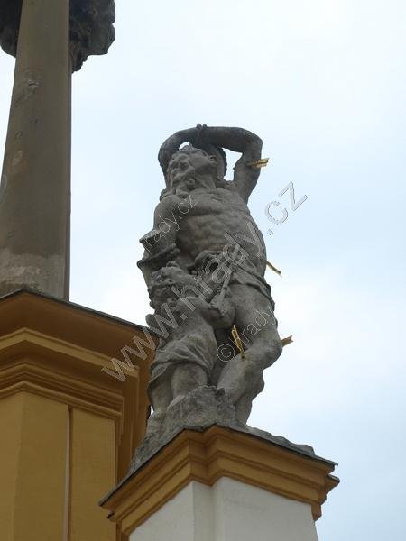 sloup se sousoším Nejsvětější Trojice 