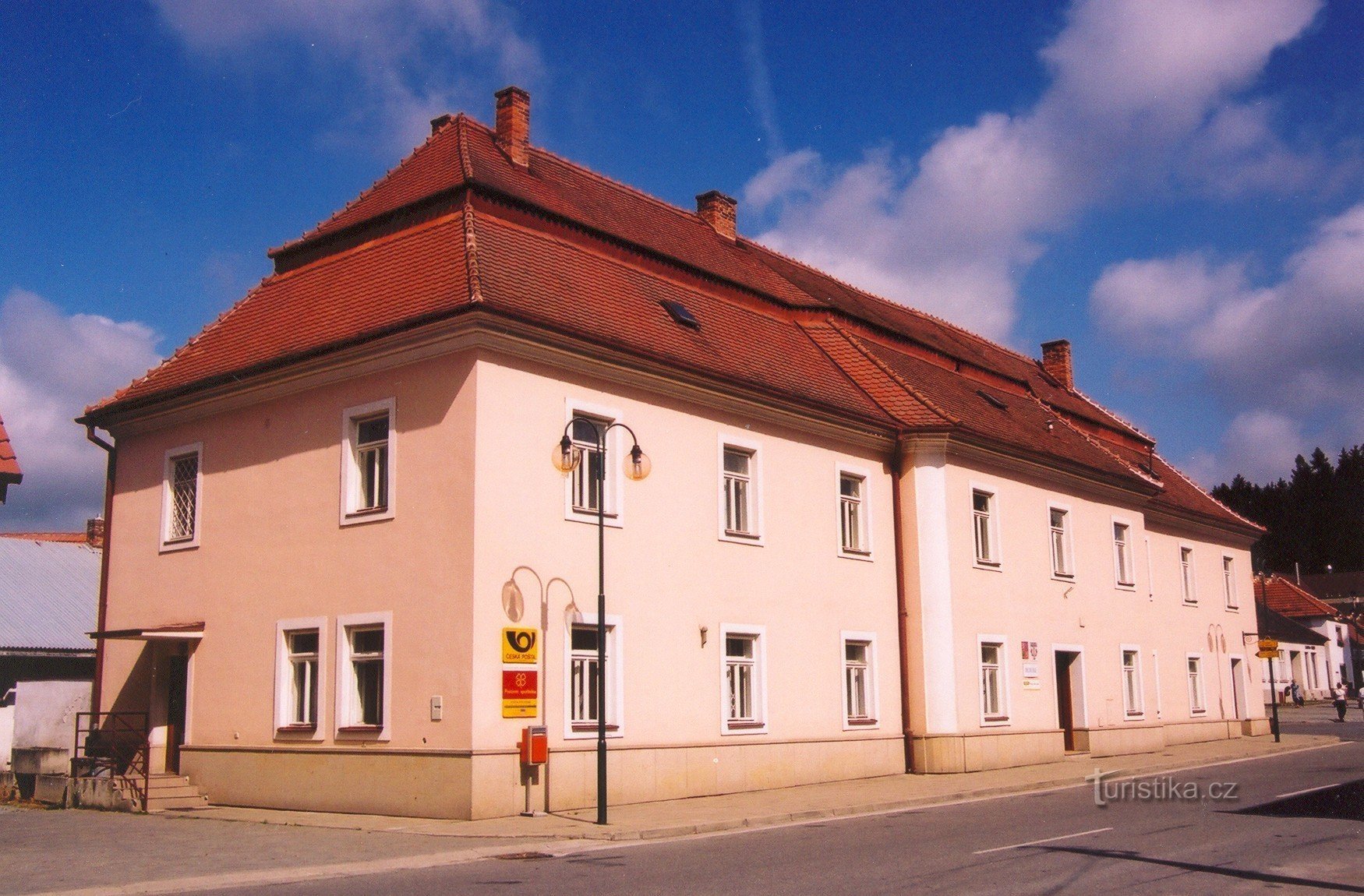 Coluna no Moravian Karst - Prefeitura com centro de informações