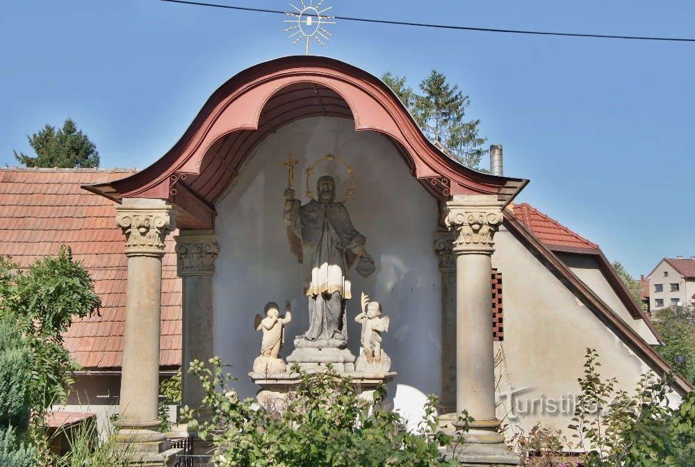 Colunas - Capela de S. Jan Nepomucký