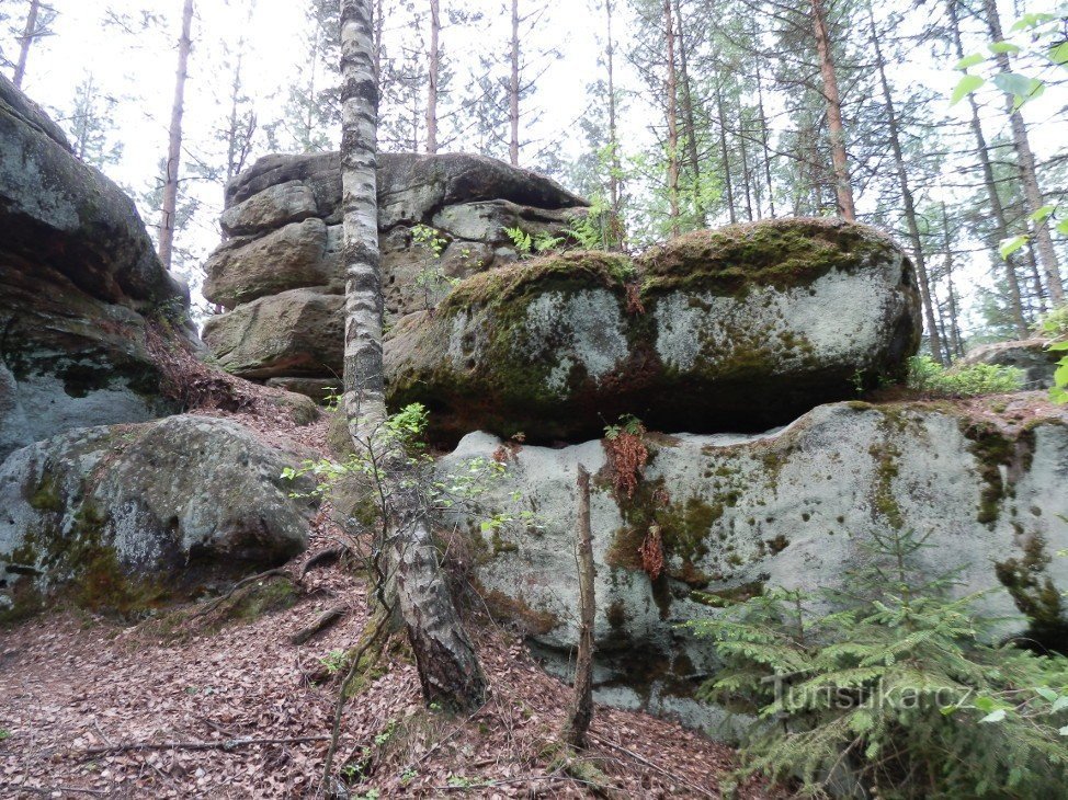 Fusiona piedras (desde el otro lado)