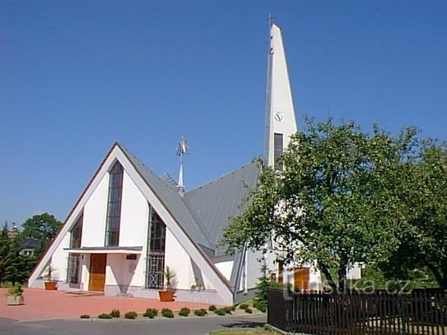 Služovice - Kaplica Wniebowzięcia Marii Panny