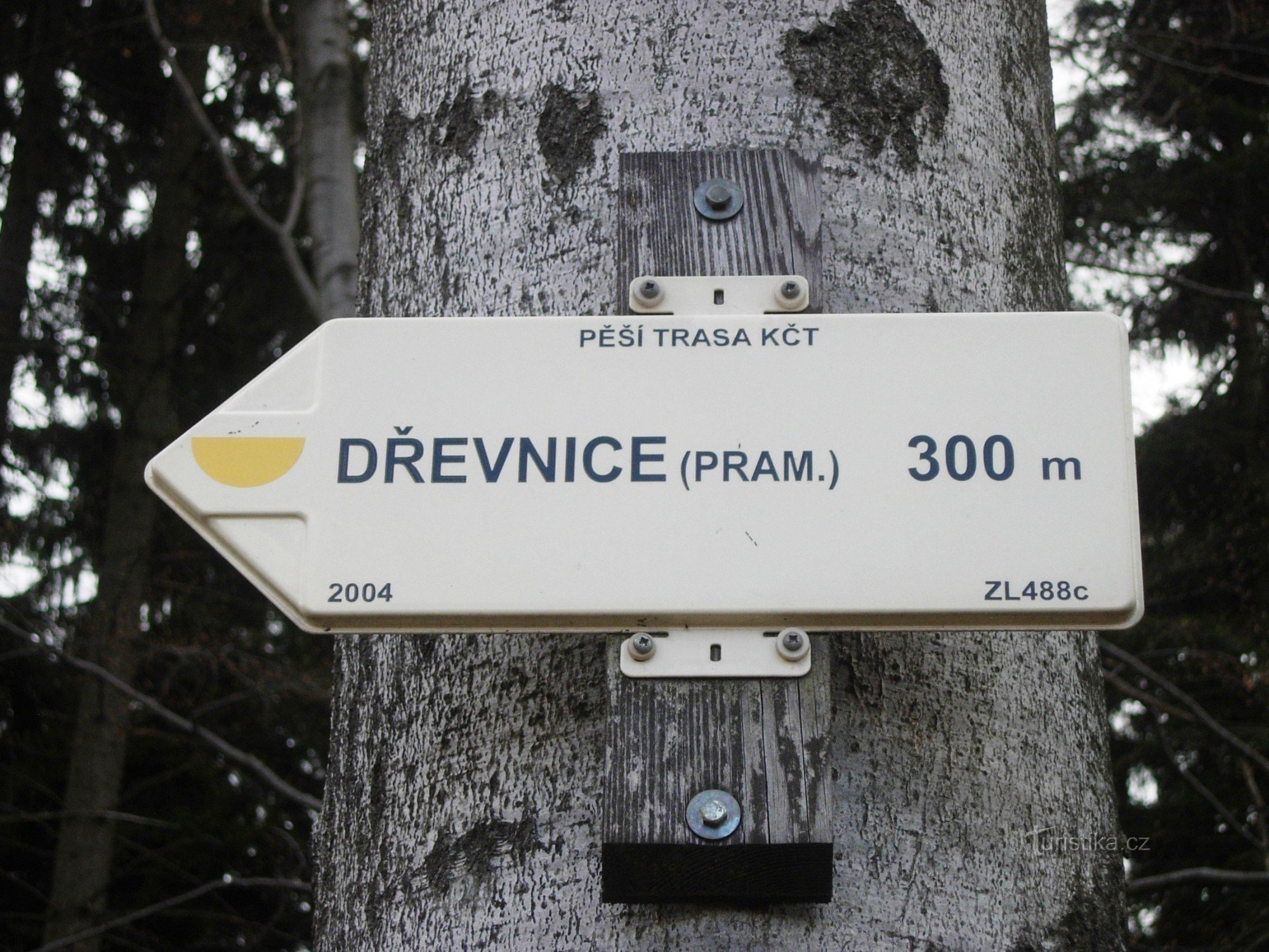 Dřevnice 春天的路标