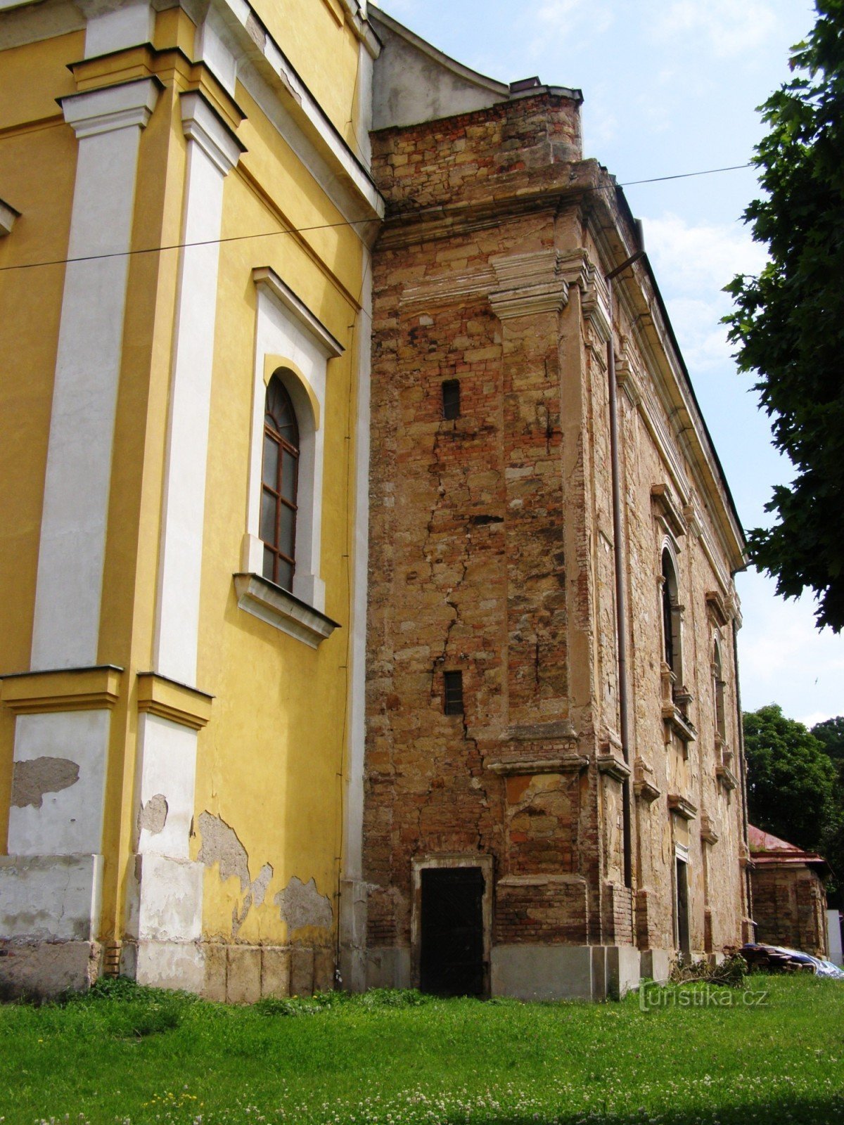Smidary - iglesia de St. Estanislava
