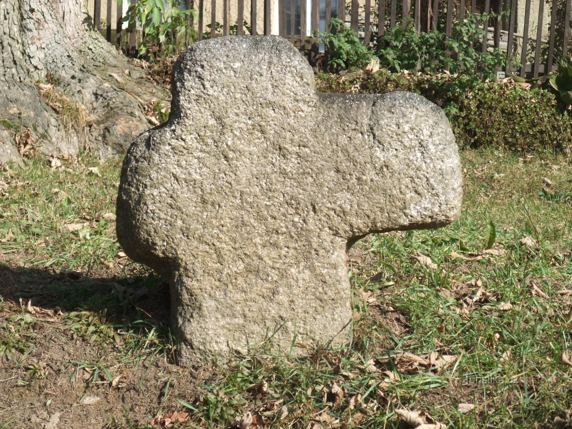 Peace Cross - Lomnička