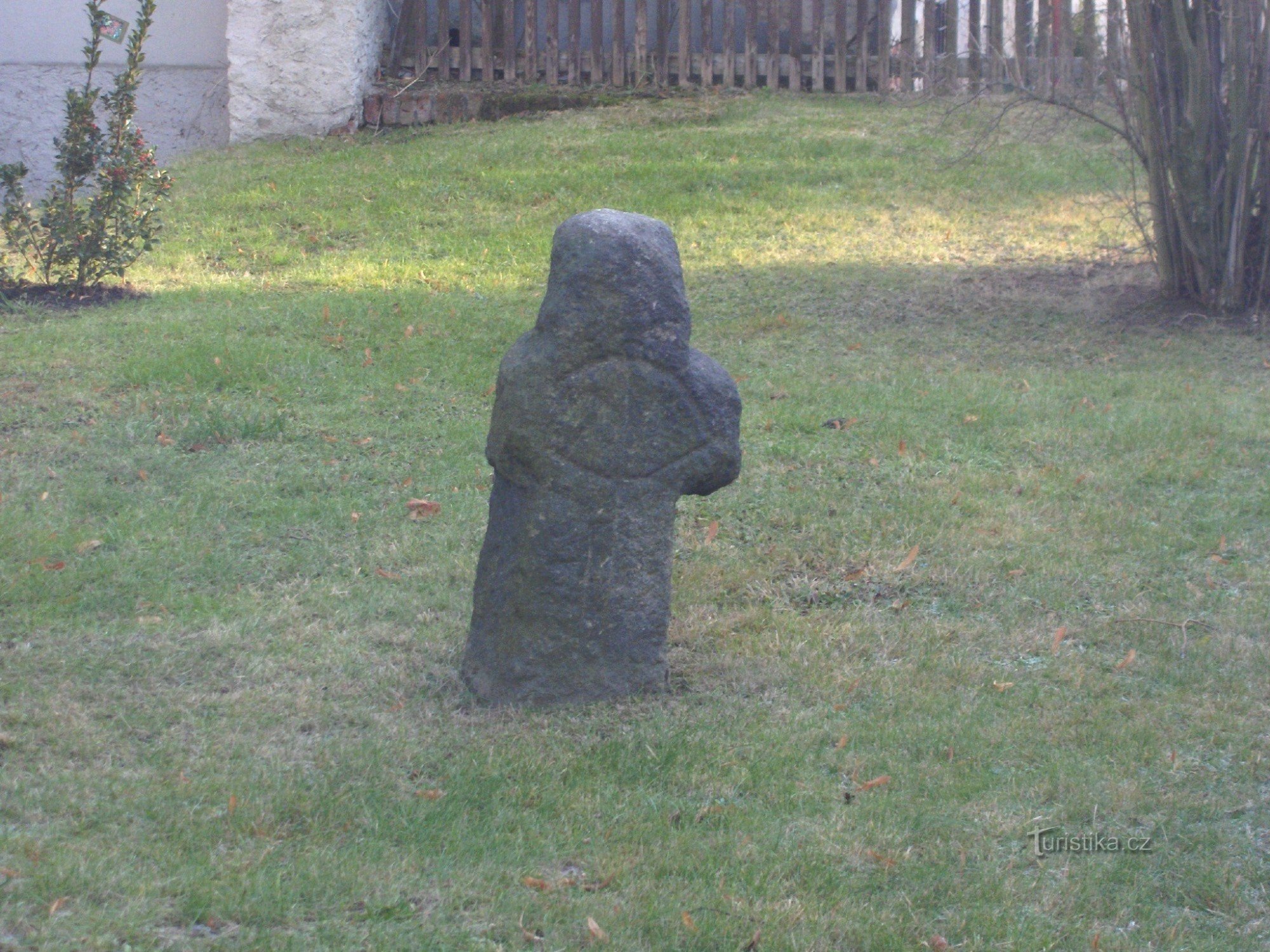 Cruz de la paz en Lom