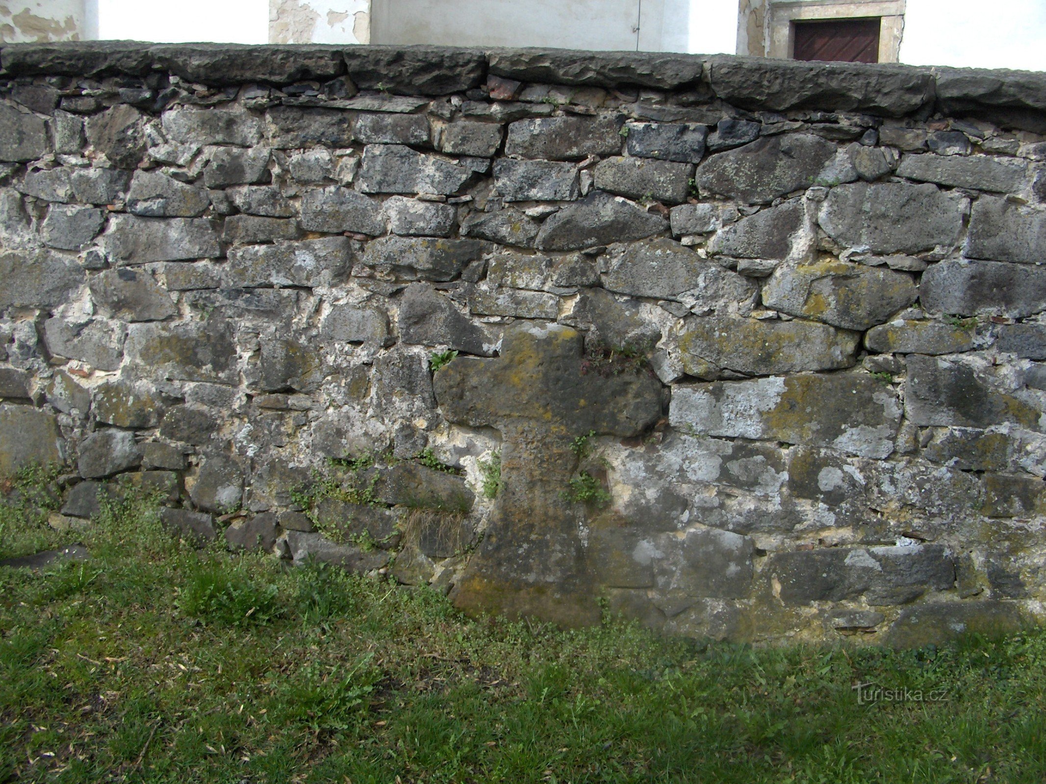 Croix de réconciliation d'Arnultovice.