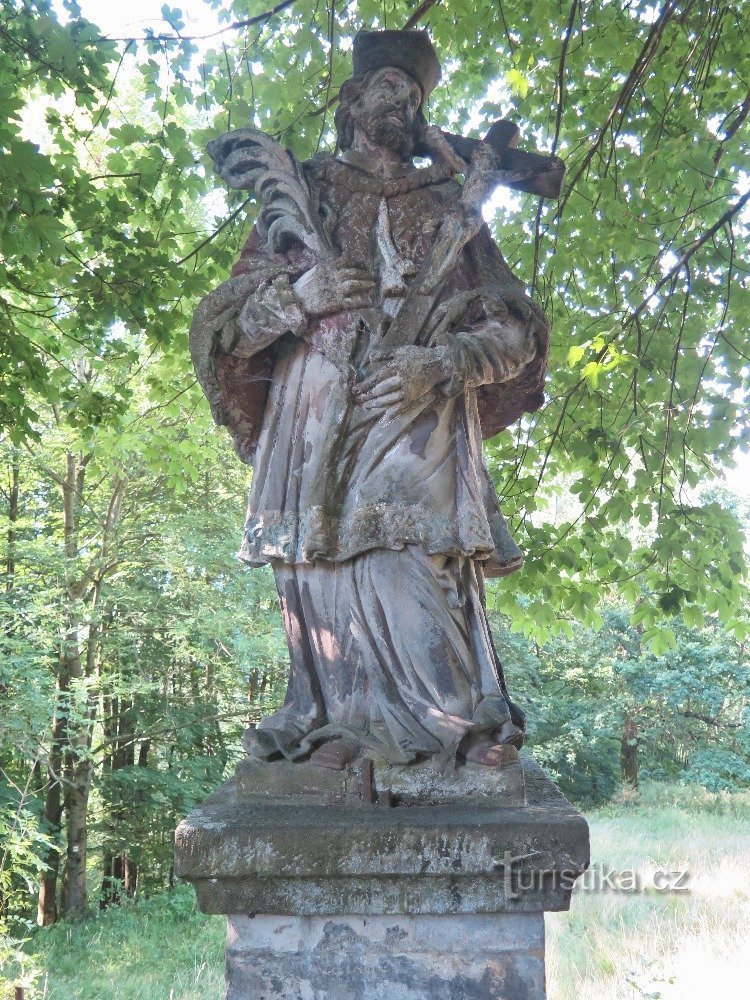 Sněžná (Krásná Lípa) - socha sv. Jana Nepomuckého