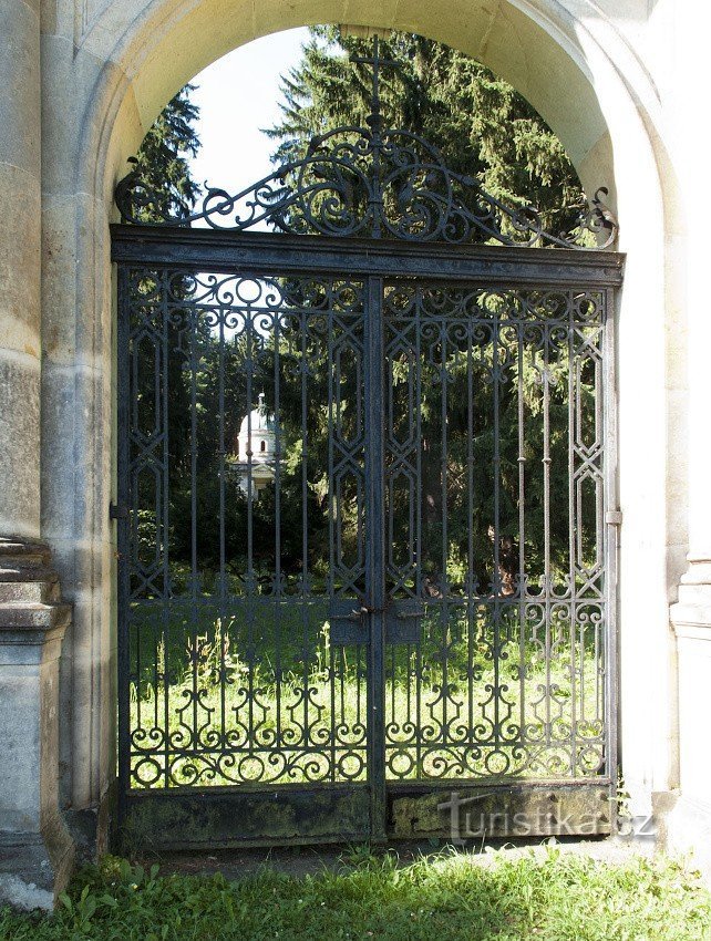 Sobotín - Mausoleum der Familie Klein