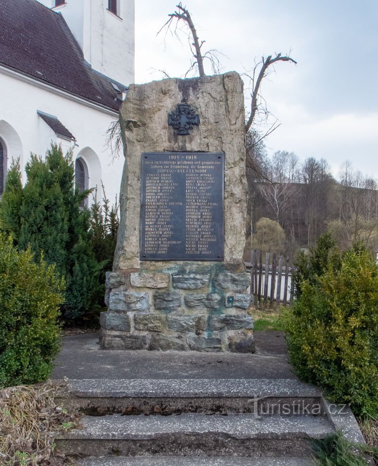 Saturday – War memorial and witch memorial