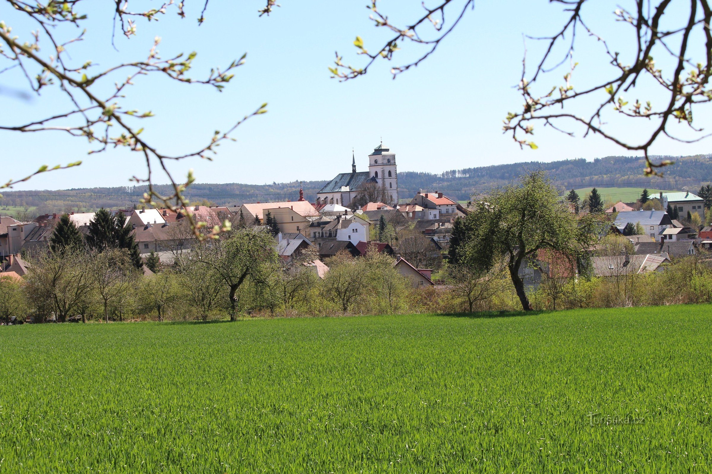 Sobotka, Blick auf die Stadt von der Straße nach Humprecht