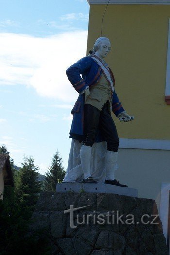 Socha císaře Josefa II.v Kunraticích