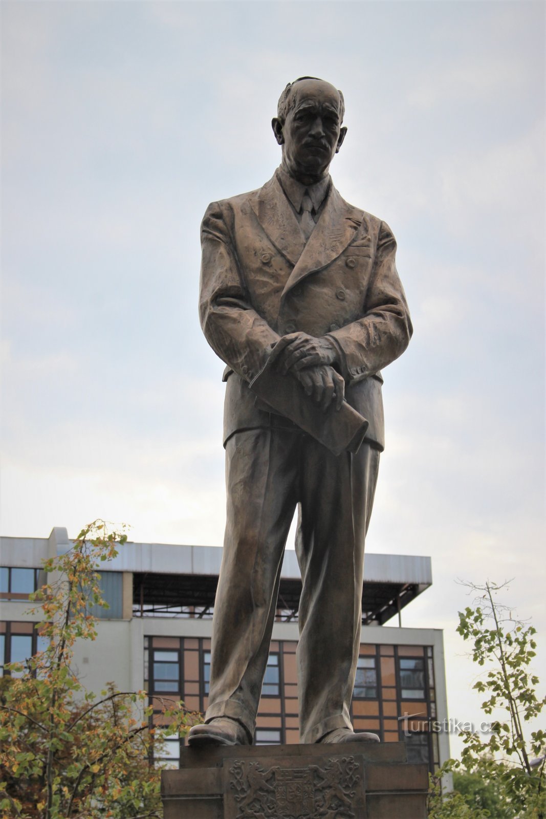 The statue of Edvard Beneš