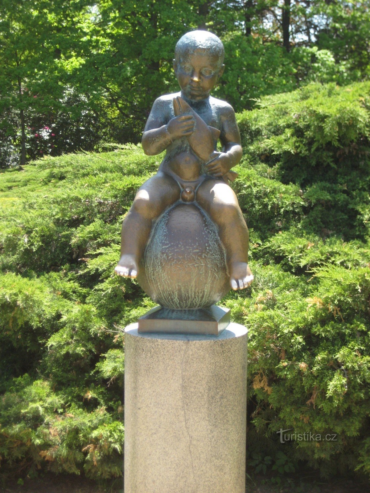 Statue af Frans - fotograferet den 19.5.2012. maj XNUMX