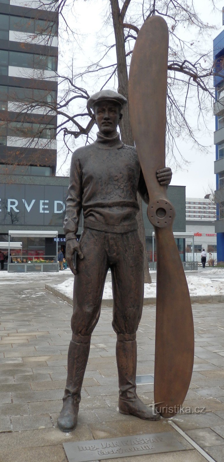 Standbeeld van Jan Kašpar