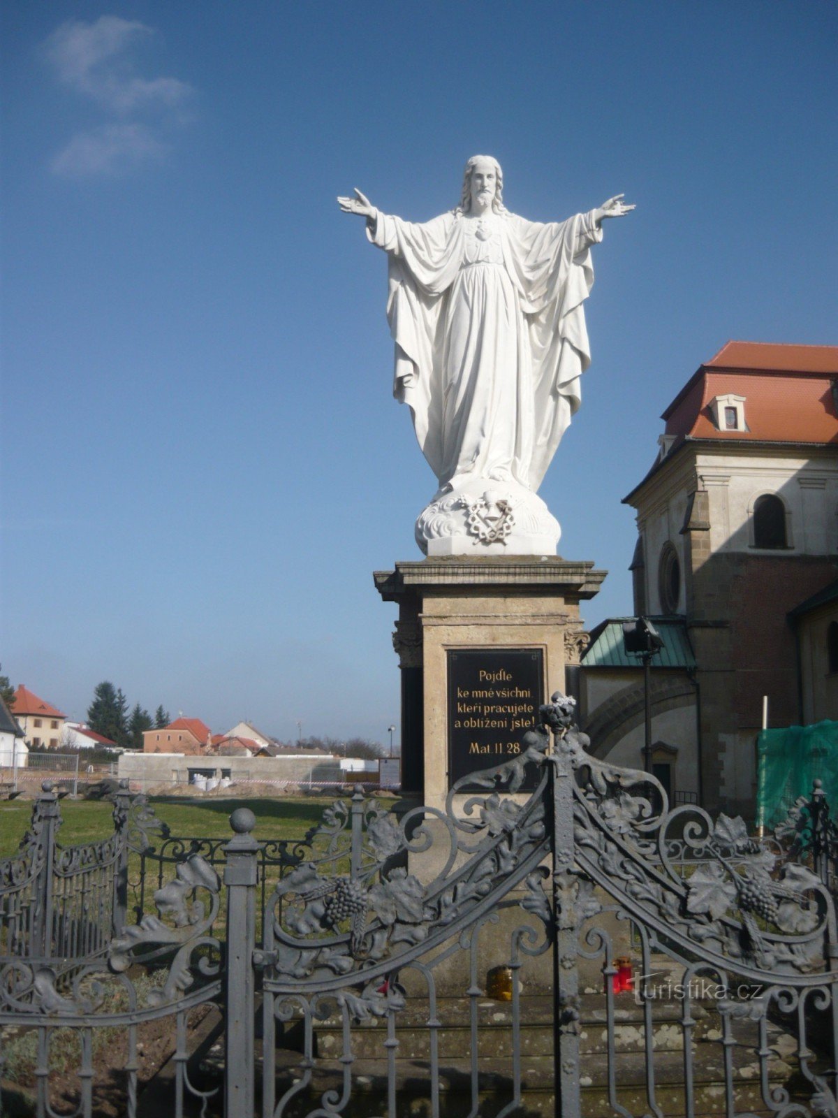 standbeeld van Jezus Christus de Koning