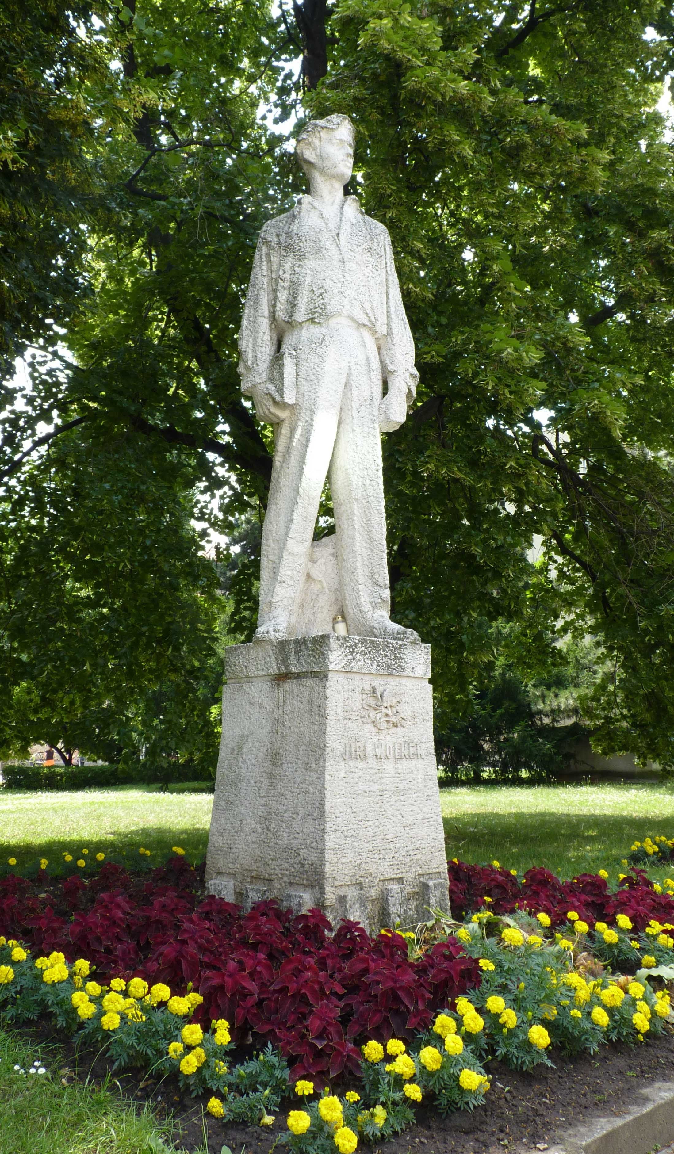 Statue af Jiří Wolker