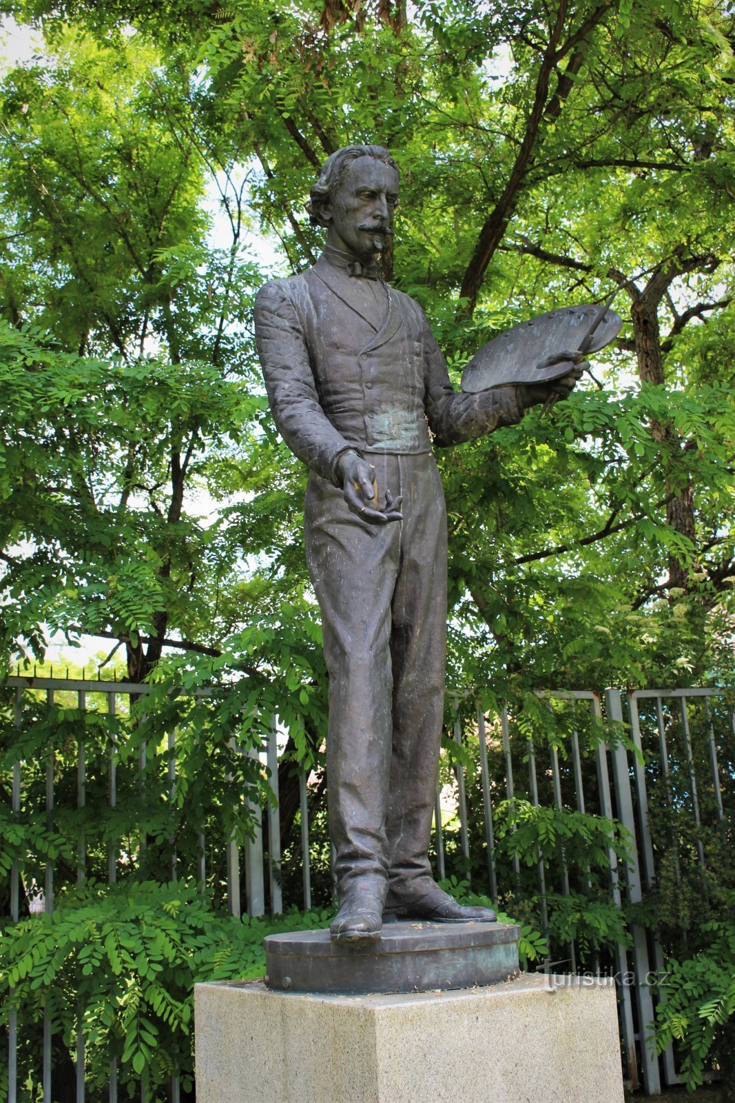 Statue of Josef Mánes