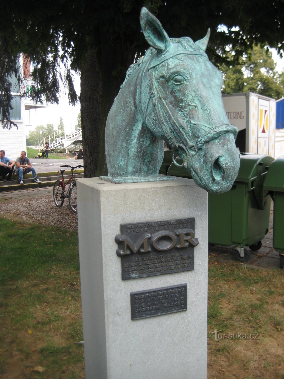 MOR statue - Pardubice