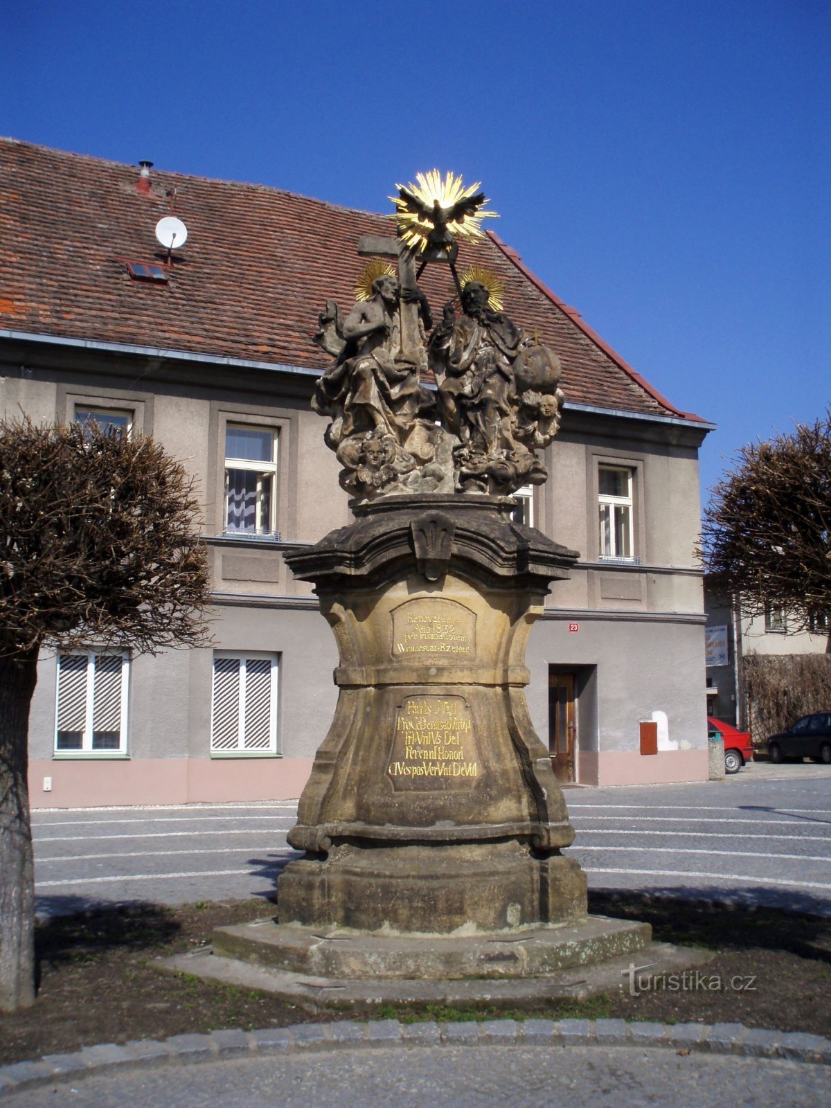 Estatua de la Santísima Trinidad (Třebechovice pod Orebem, 31.3.2009)