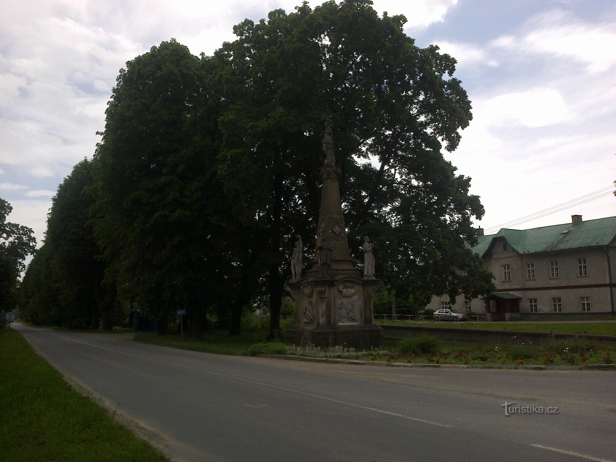 Statue af Jomfru Maria