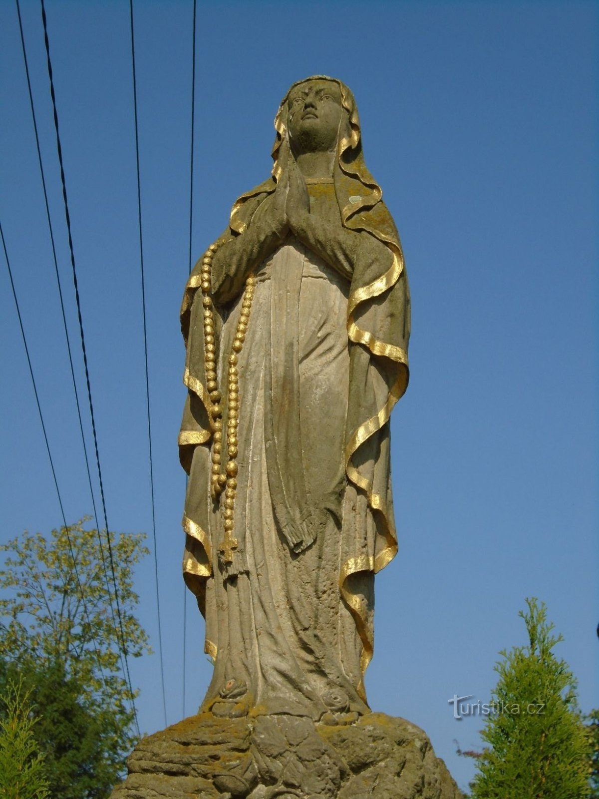 Статуя Богоматери Лурдской (Ртыне, 17.8.2018)