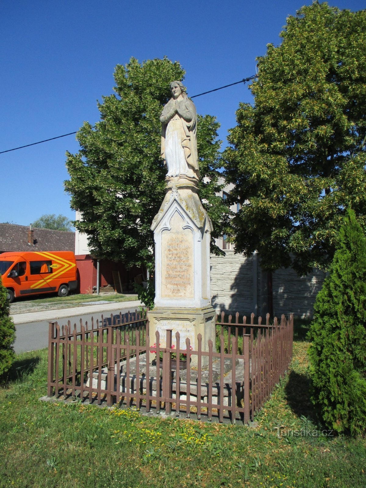 Statue de la Vierge Marie (Podoliby, 29.6.2019/XNUMX/XNUMX)