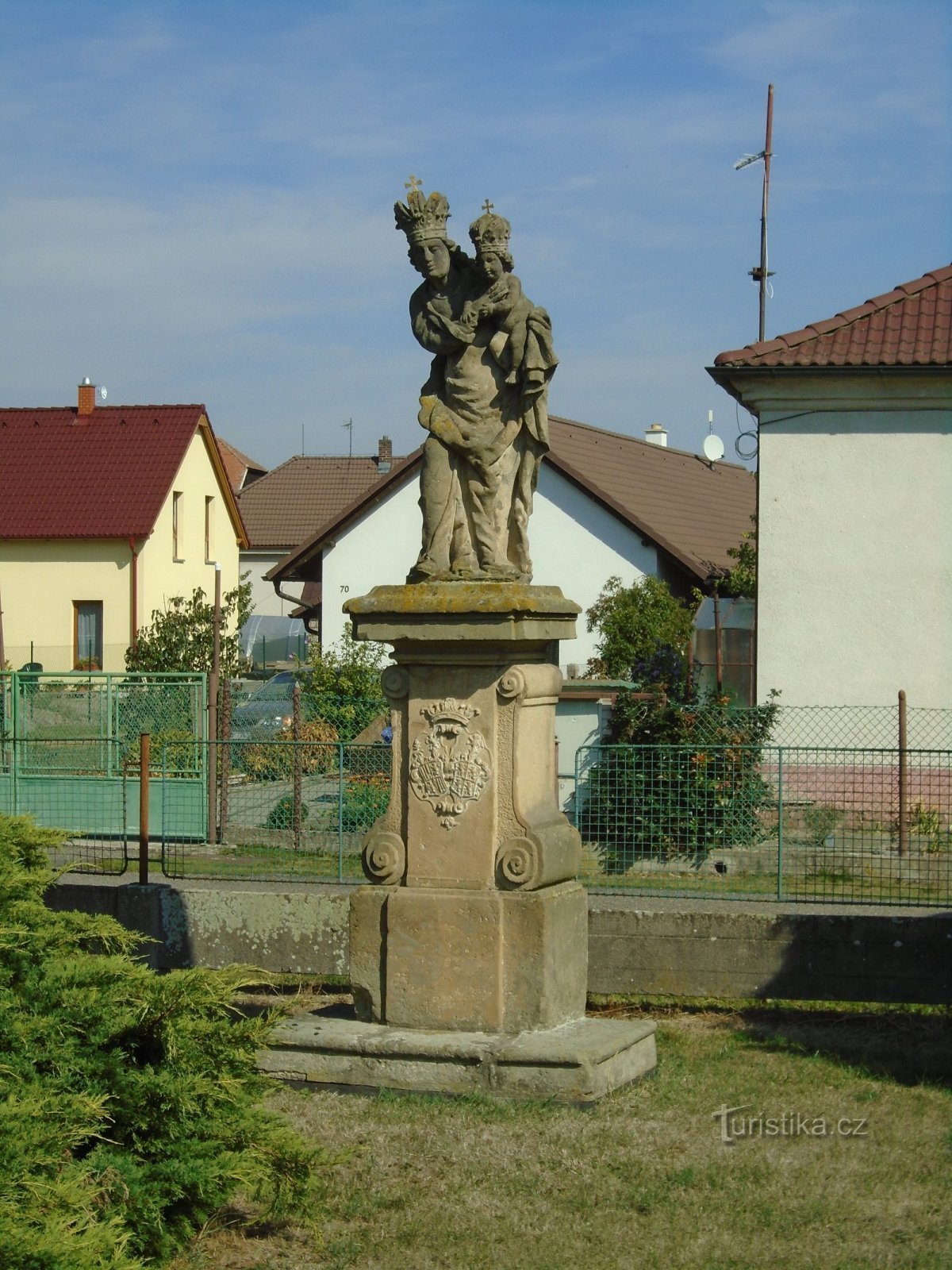 圣母玛利亚雕像 (Třesovice)
