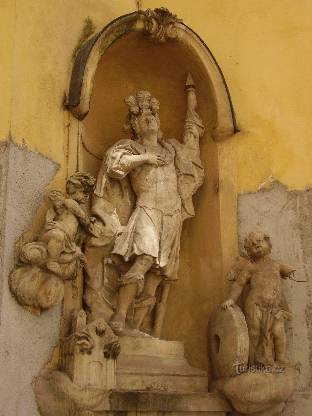 Tượng của St. Floriána ở Brno - đường Františkánská