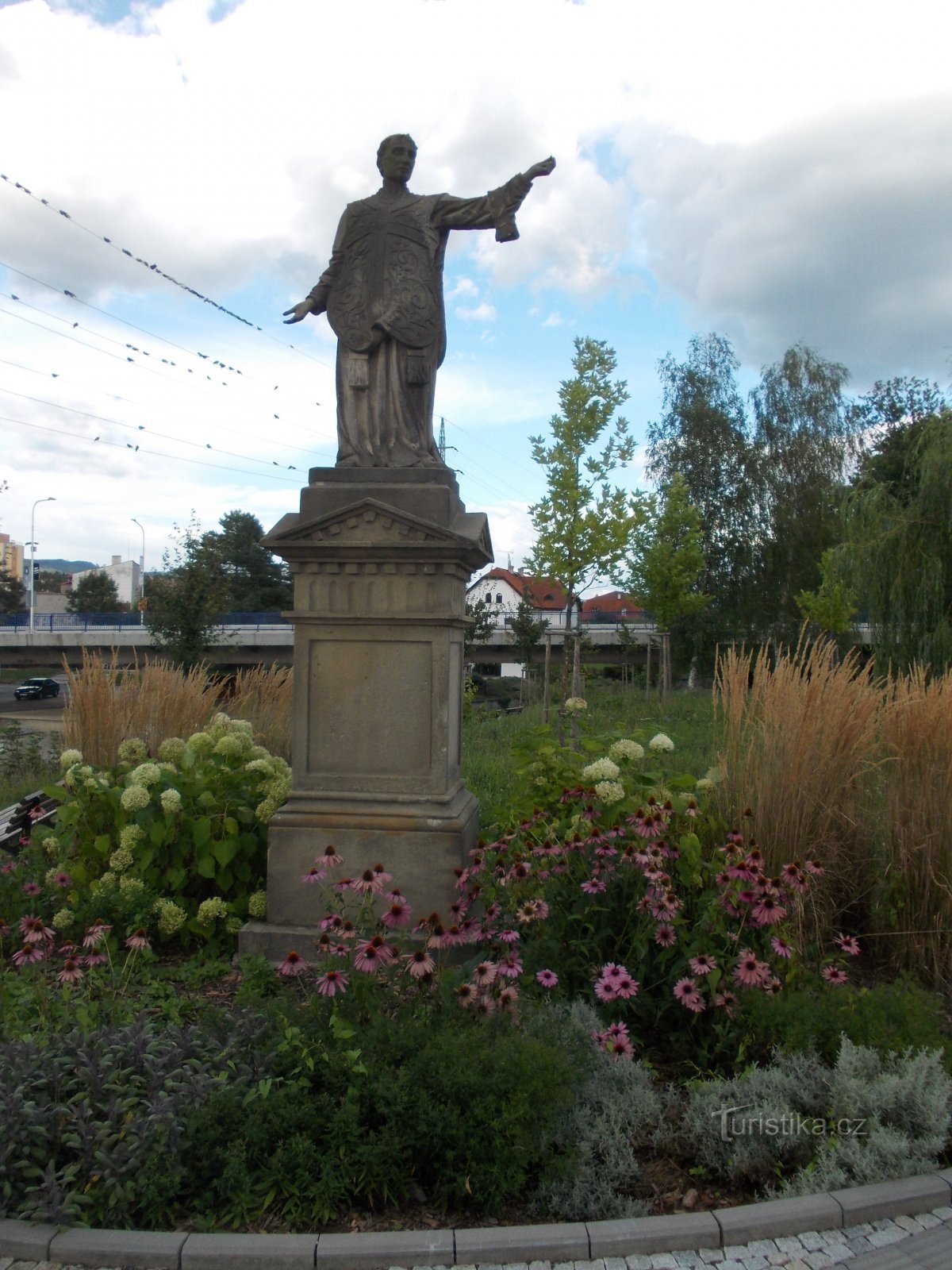 standbeeld van St. Ignatius van Loyol