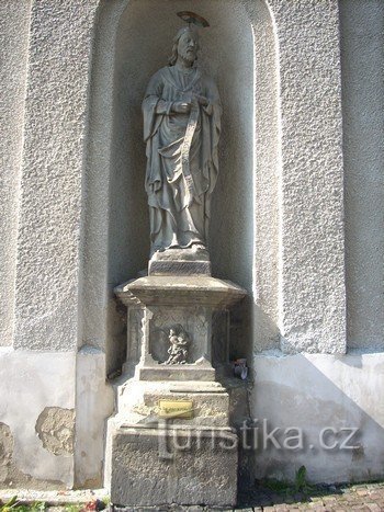 Statue de Saint Jean Baptiste