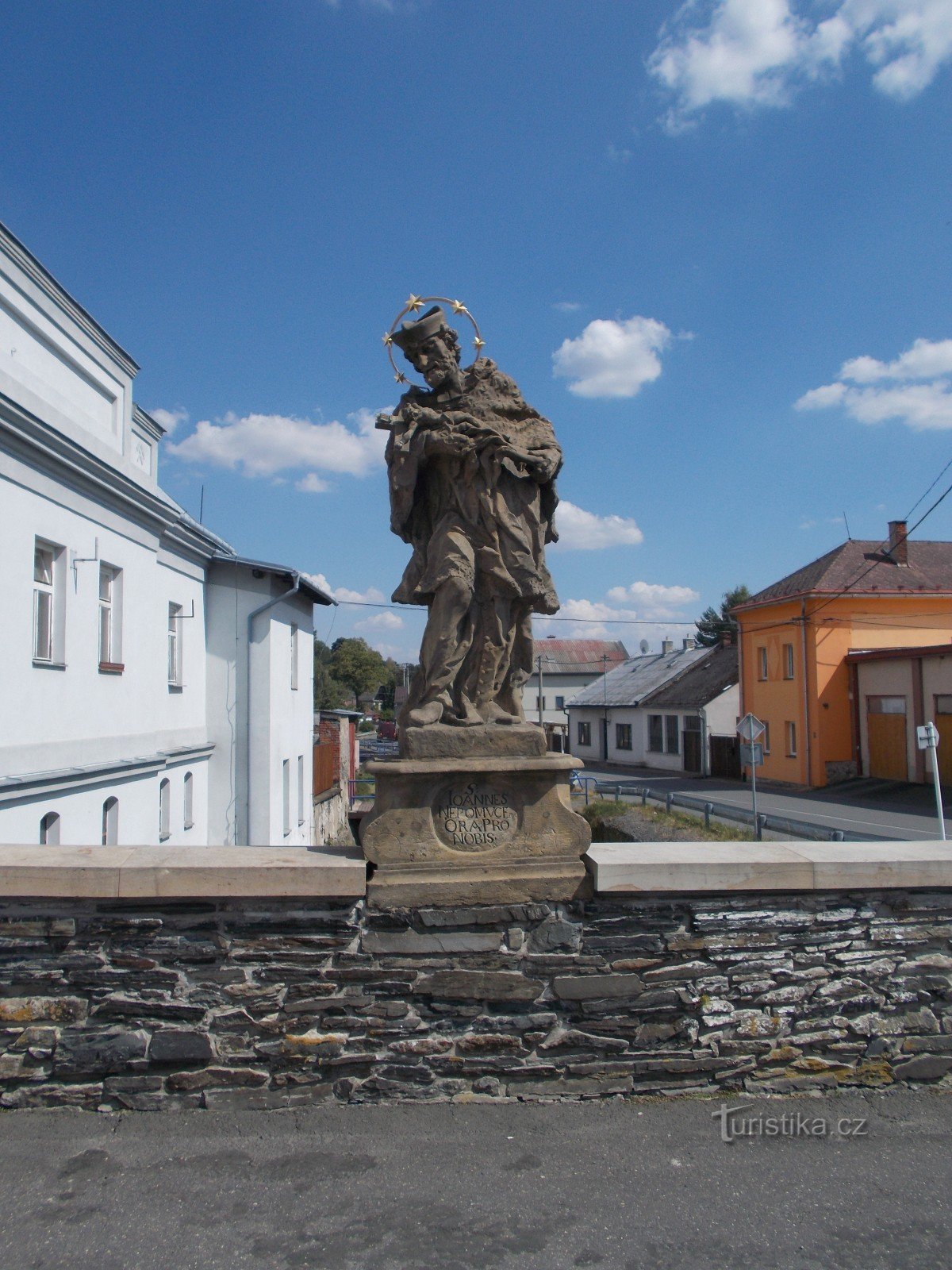 estatua de san Jan Nepomucký
