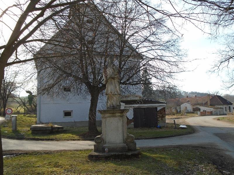 socha sv. Jana Nepomuckého