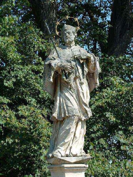 socha sv. Jana Nepomuckého