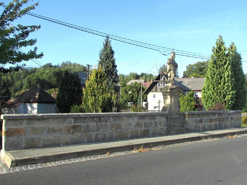 socha sv. Jana Nepomuckého