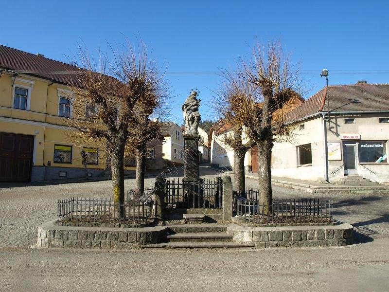 socha sv. Jana Nepomuckého