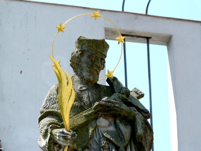 socha sv. Jana Nepomuckého