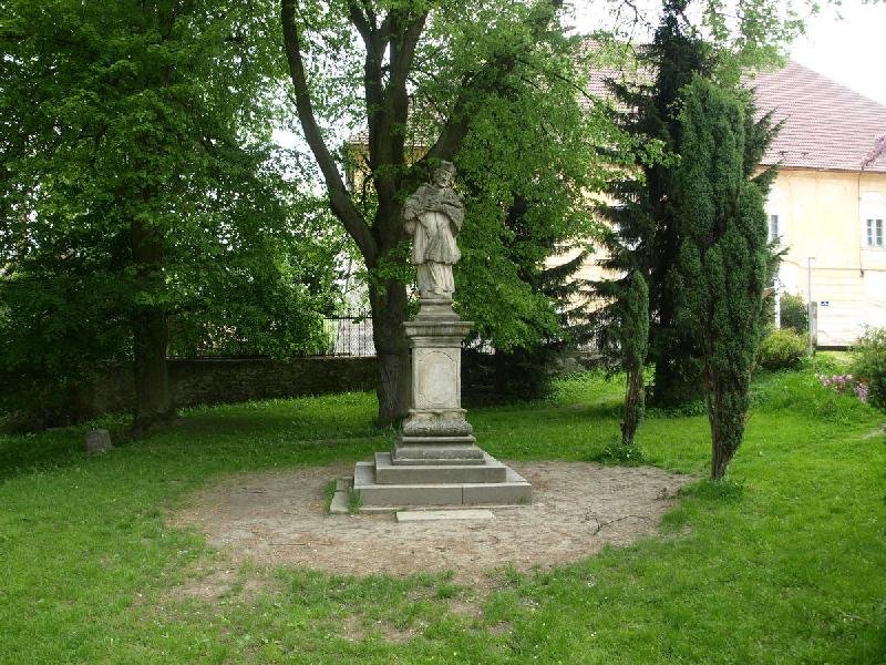 socha sv. Jana Nepomuckého