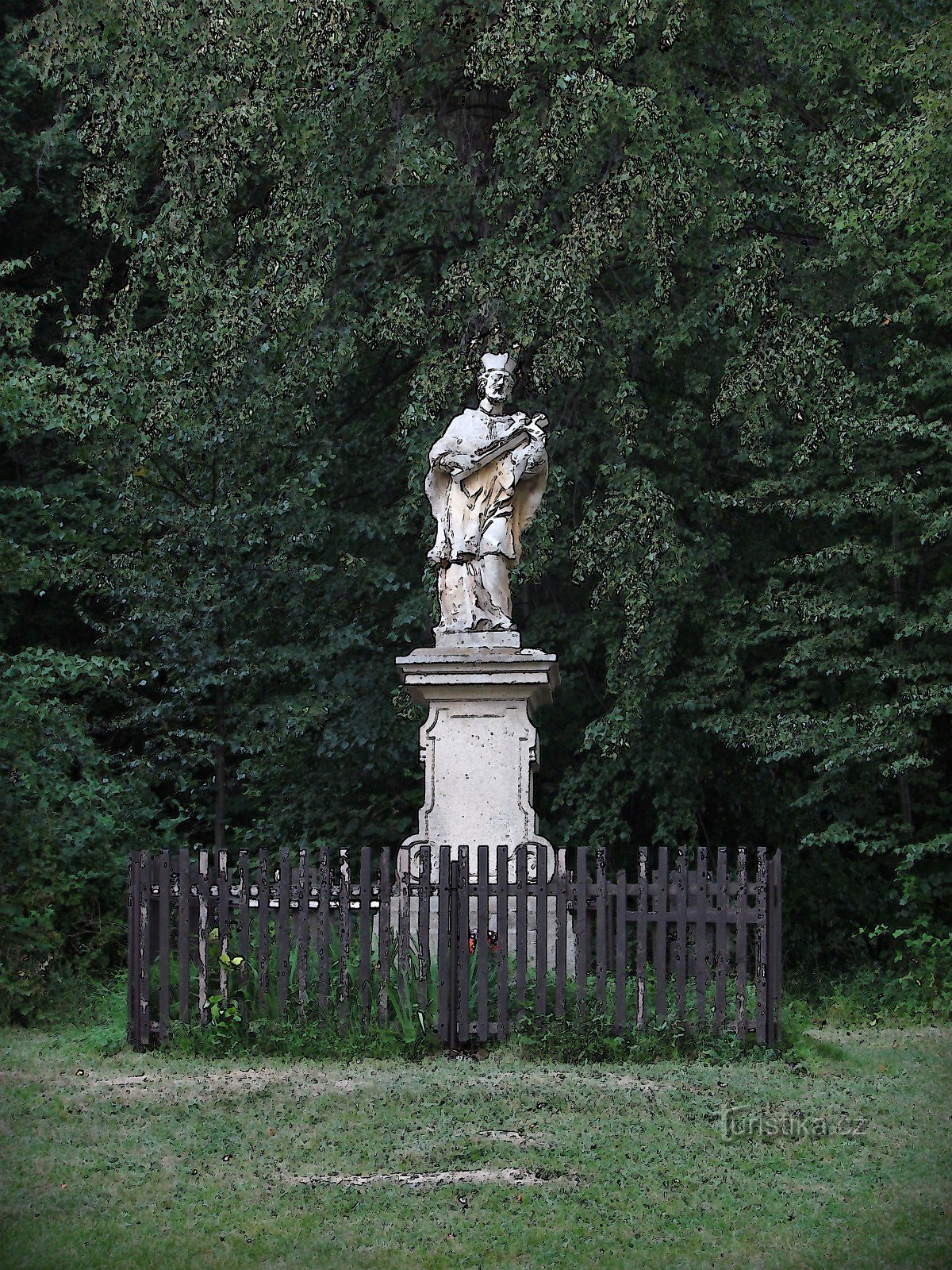 Standbeeld van St. John van Nepomuk onder Lukov Castle