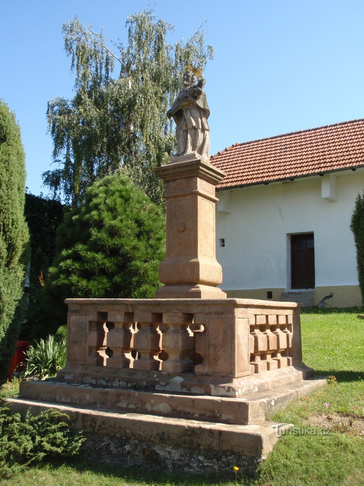 Staty av St. Jan Nepomucký i Bořitov