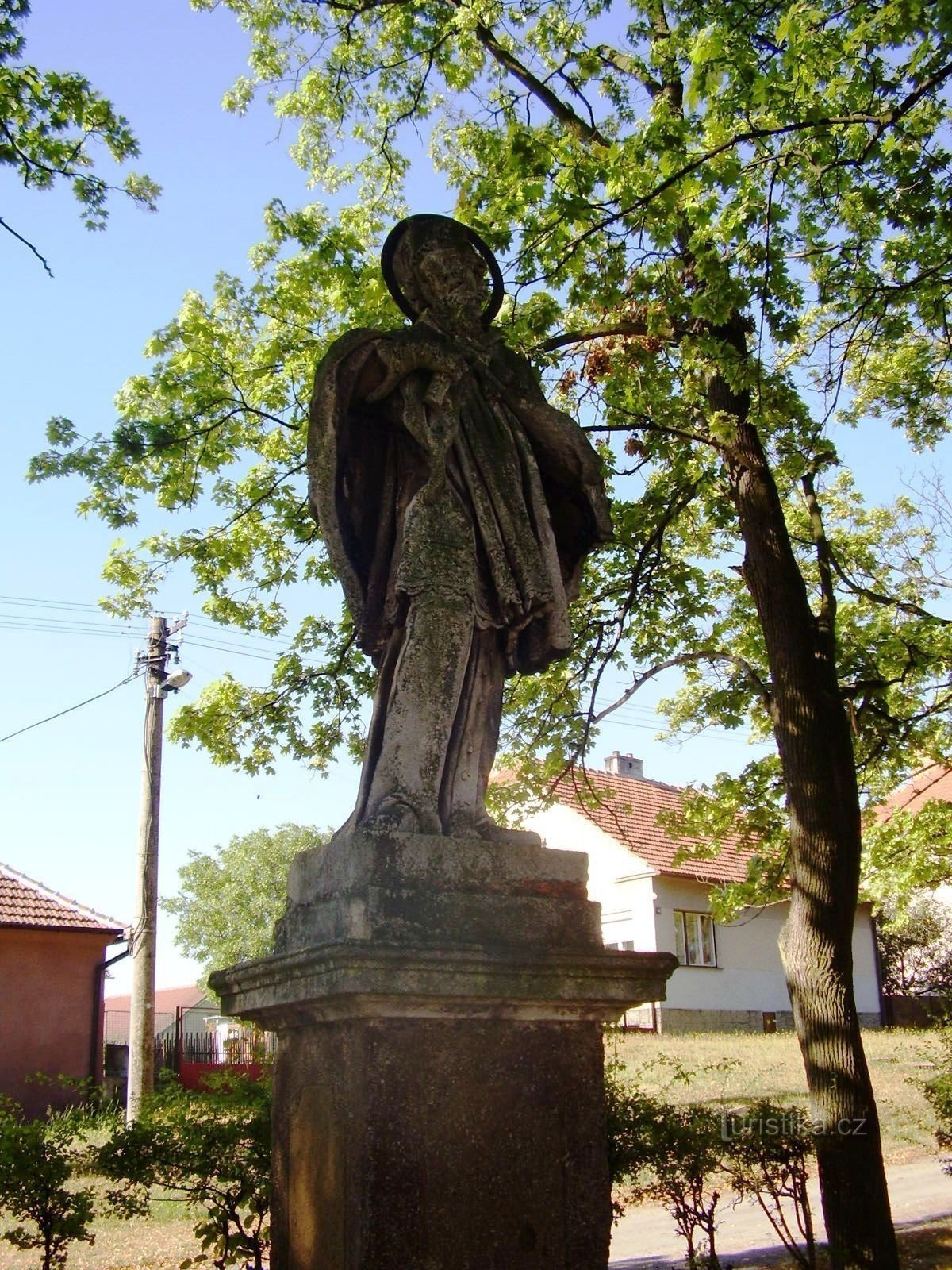 Staty av St. Jan Nepomucký i Budišov nära Třebíč
