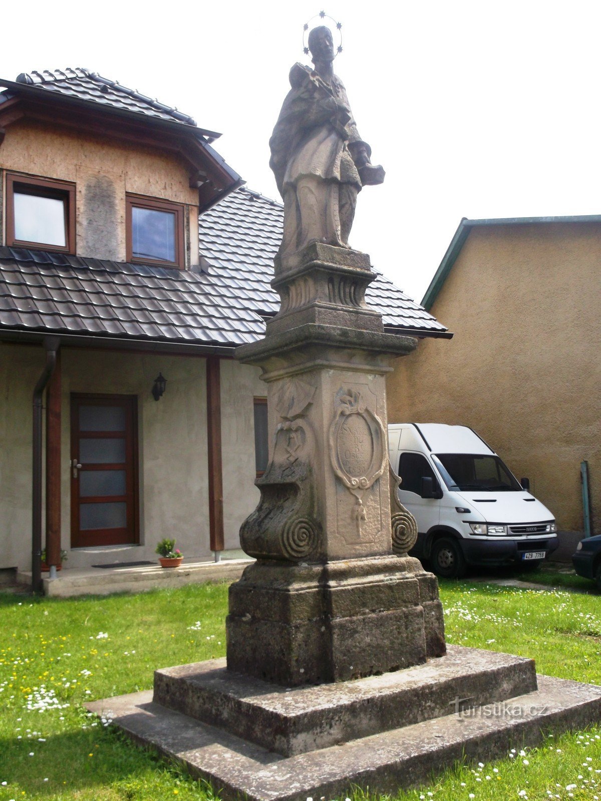 figura św. Jana Nepomuckiego w Bylnicy