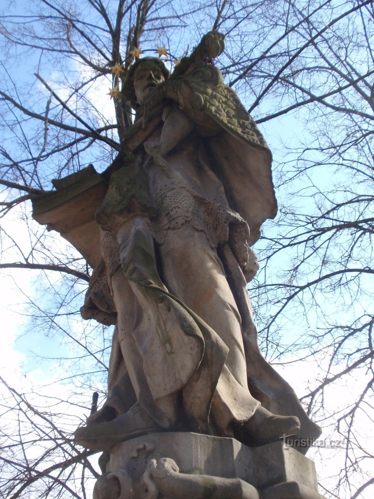 Estátua de S. Jan Nepomucký em Olomouc-Chvalkovice