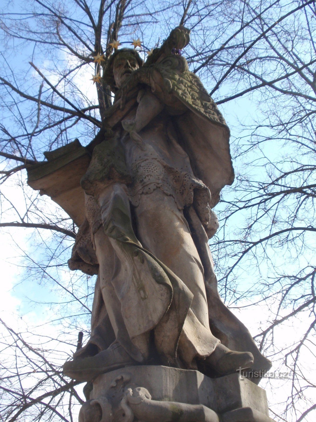 Standbeeld van St. Jan Nepomucký in Olomouc-Chválkovice