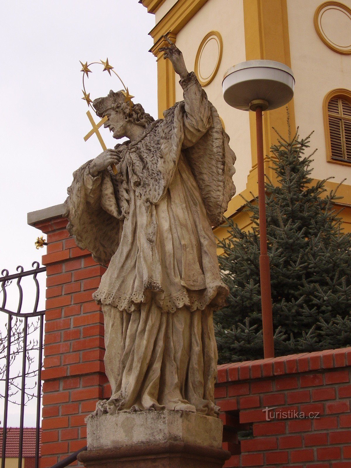 Statue af St. Jan Nepomucký i Šlapanice nær Brno